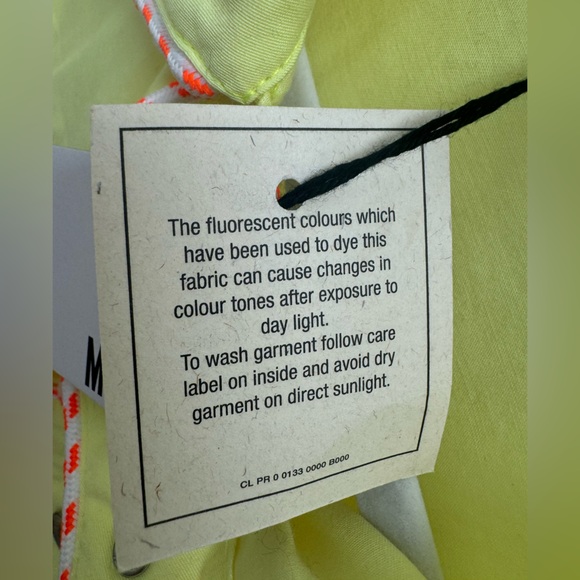 Moschino Yellow Summer Dress - Picture 10 of 11